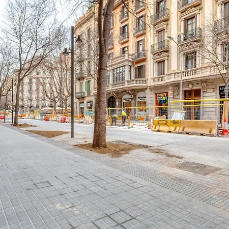 Blueground La Dreta De Leixample Balcony Bcn-85 Apartment Barcelona